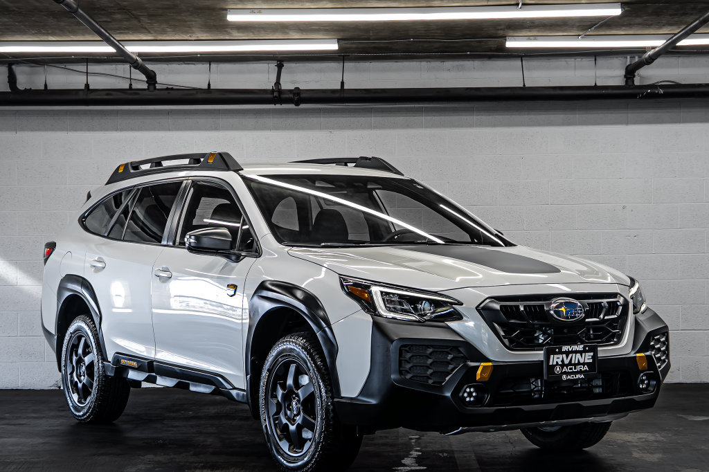 Used 2025 Subaru Outback Wilderness AWD/4WD image 7