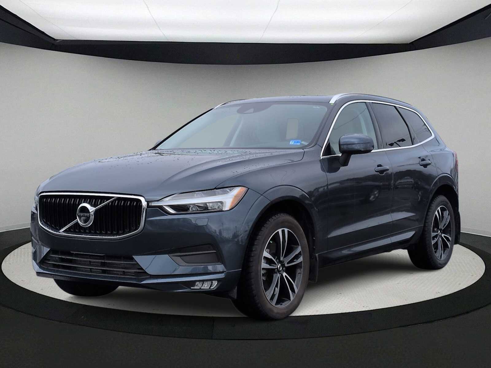 Used 2020 Volvo XC60 T5 Momentum image 4
