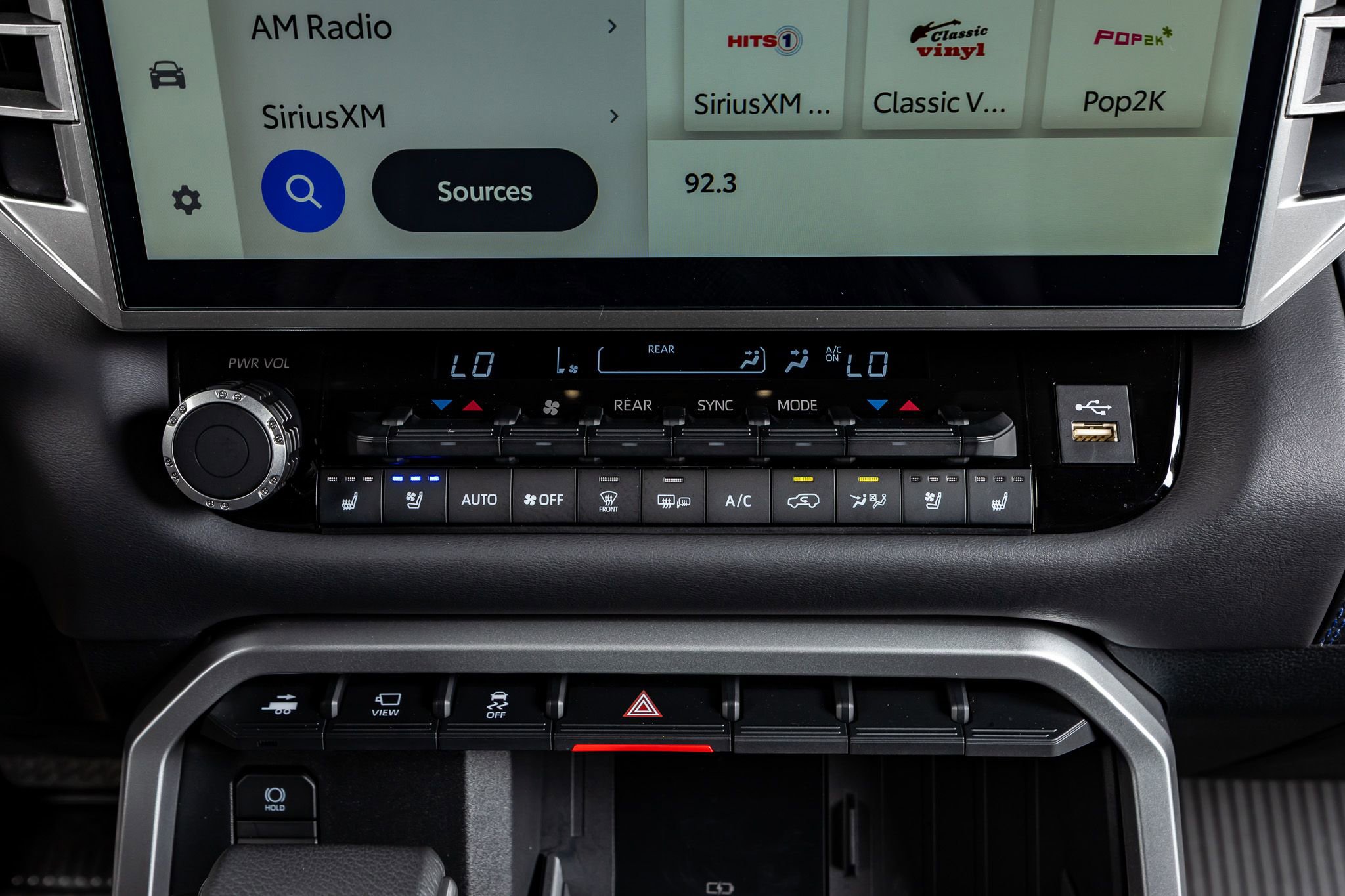 Used 2025 Toyota Sequoia Platinum image 26