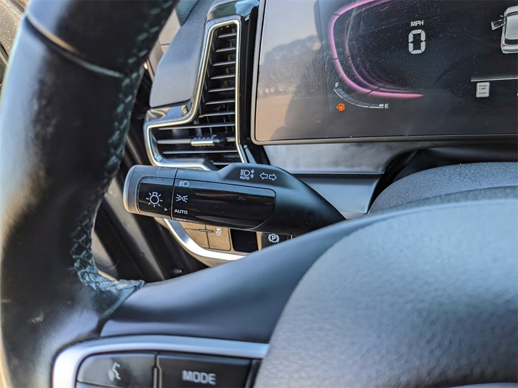 Certified 2024 Kia Sportage EX image 33