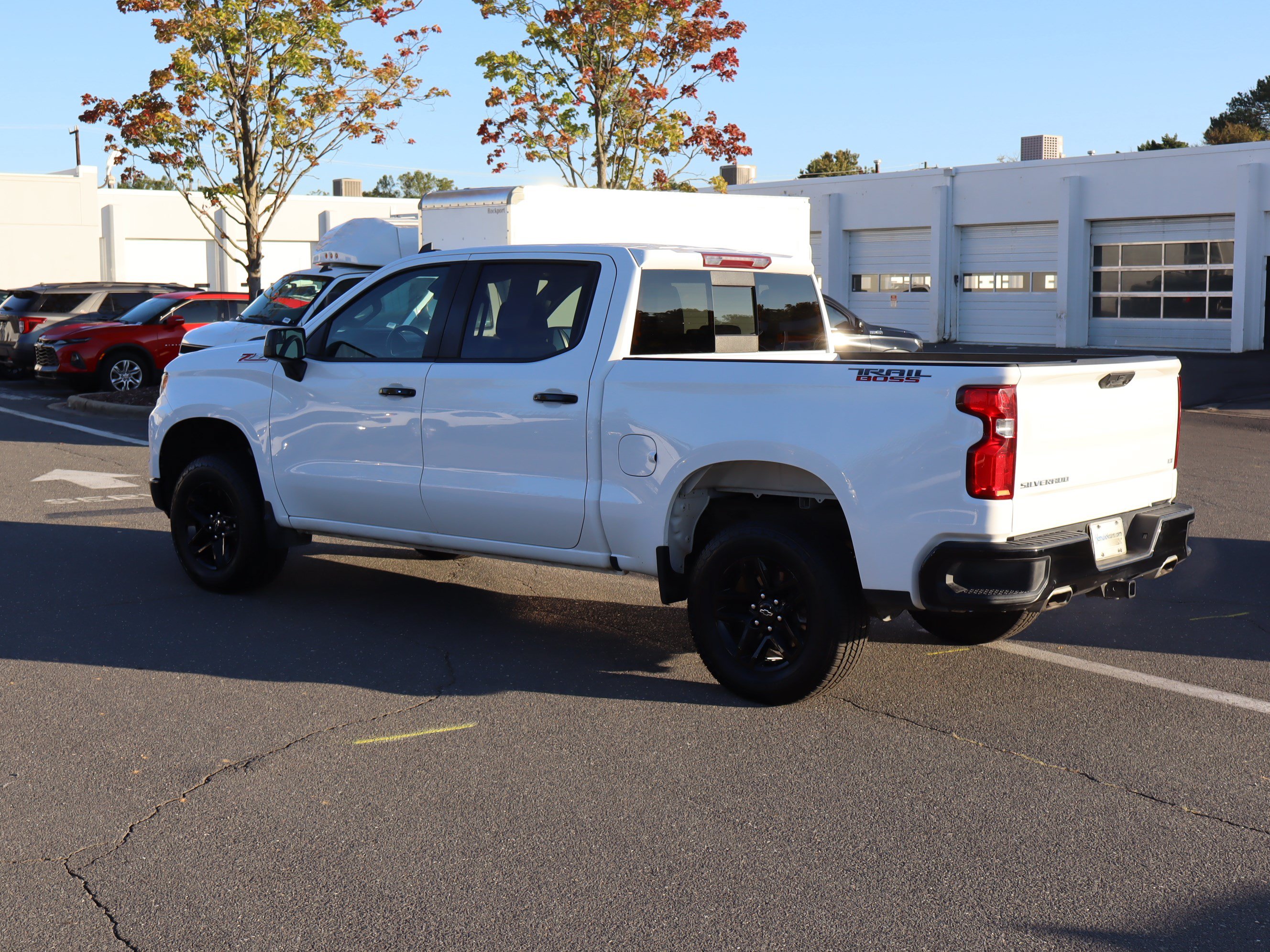 Used 2023 Chevrolet Silverado 1500 LT Trail Boss w/ Convenience Package II AWD/4WD image 8