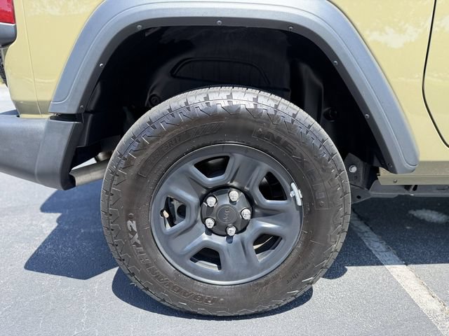 Used 2025 Jeep Wrangler Sport AWD/4WD image 34