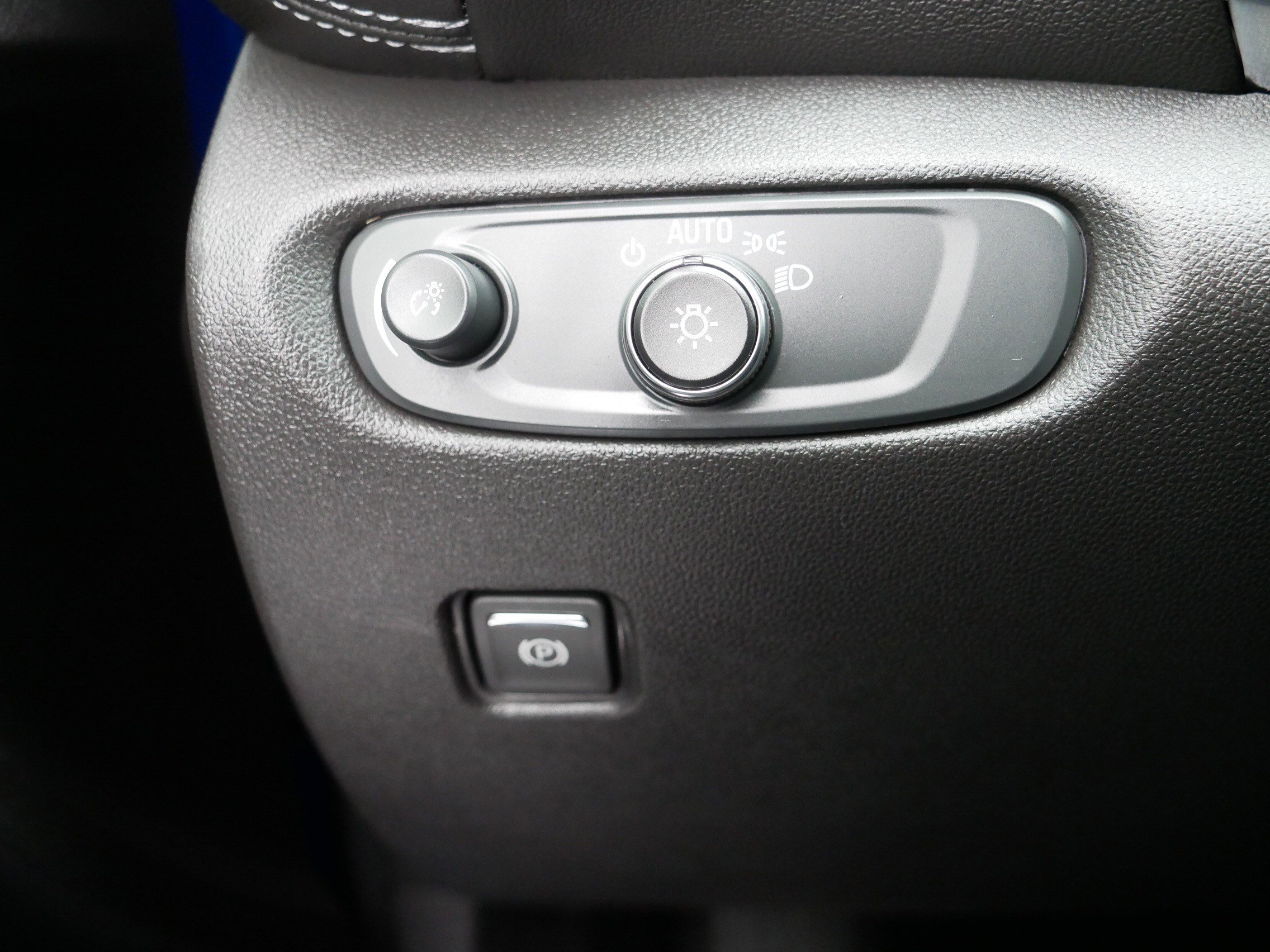 Used 2024 Chevrolet Blazer LT w/ Midnight/Sport Edition image 26