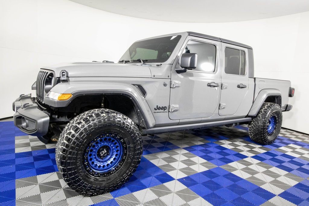 Used 2023 Jeep Gladiator Sport S image 1