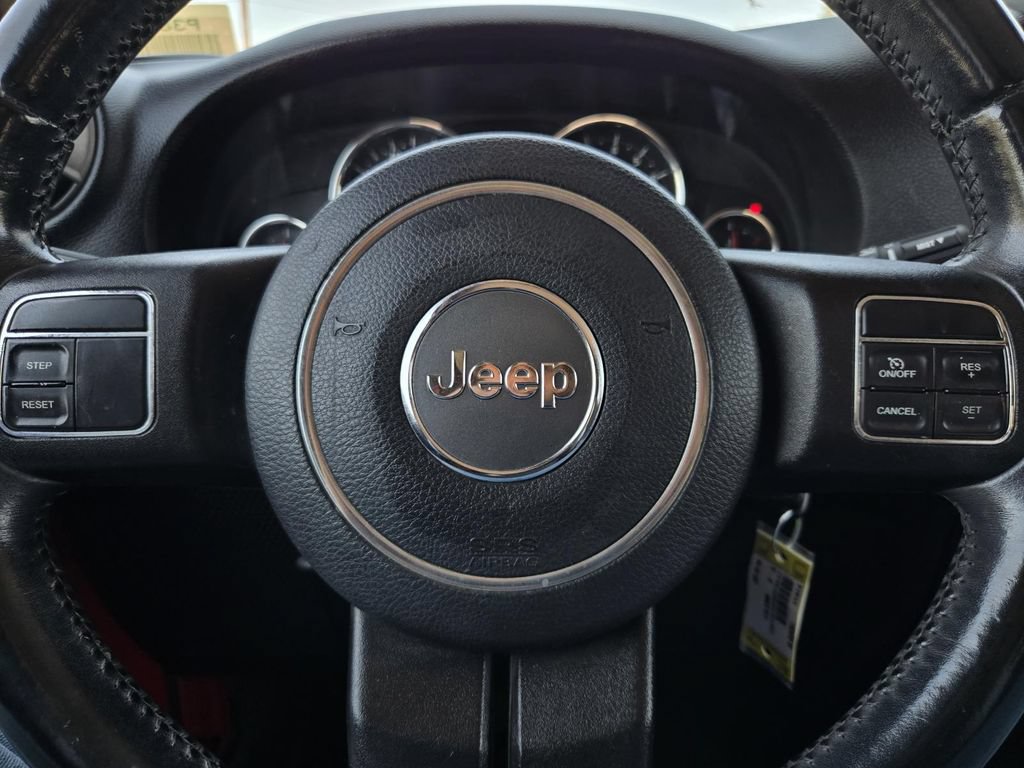 Used 2015 Jeep Wrangler Unlimited Sport w/ Quick Order Package 24S AWD/4WD image 25