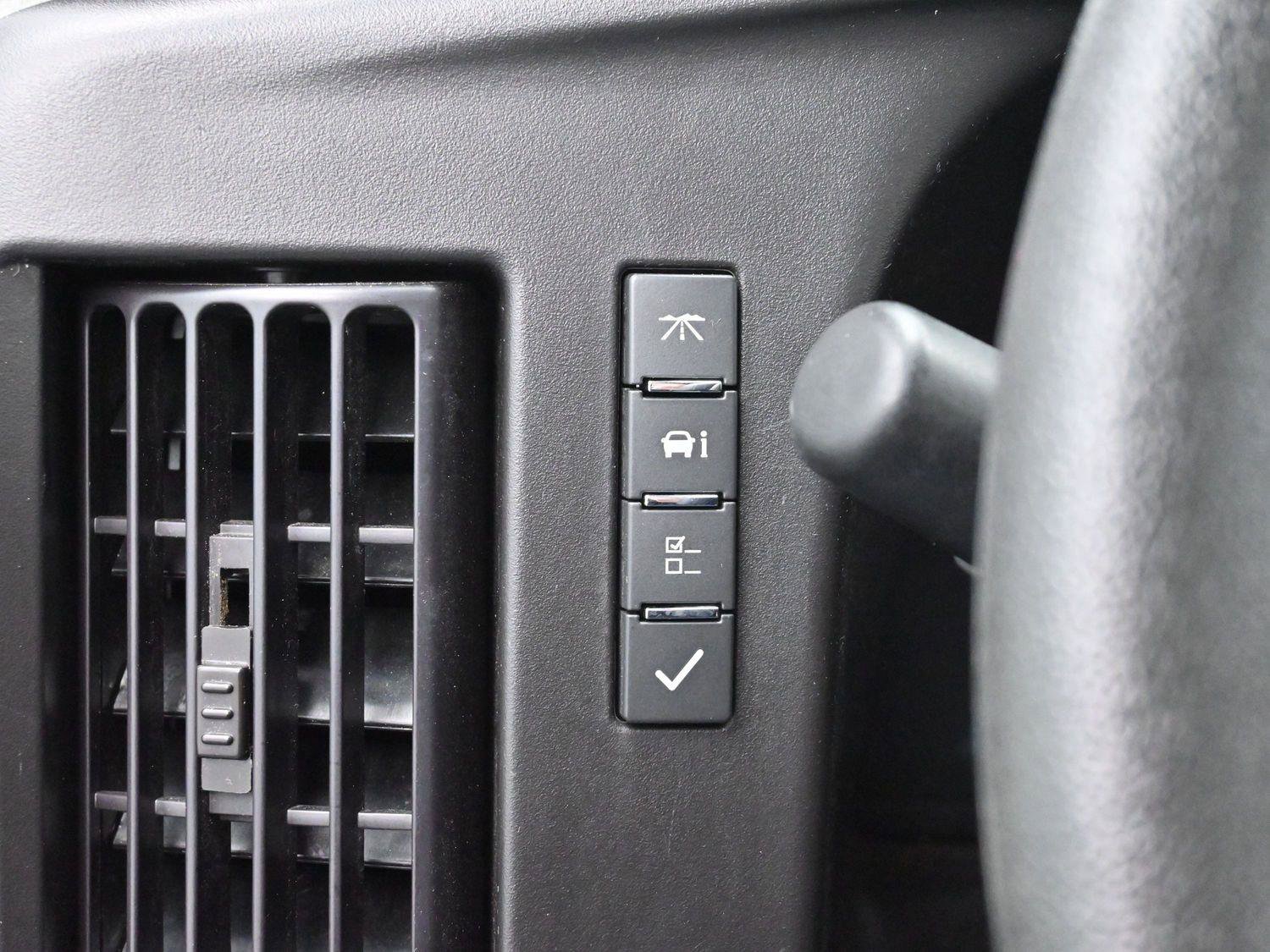 Used 2024 GMC Savana 2500 w/ Driver Convenience Package image 24