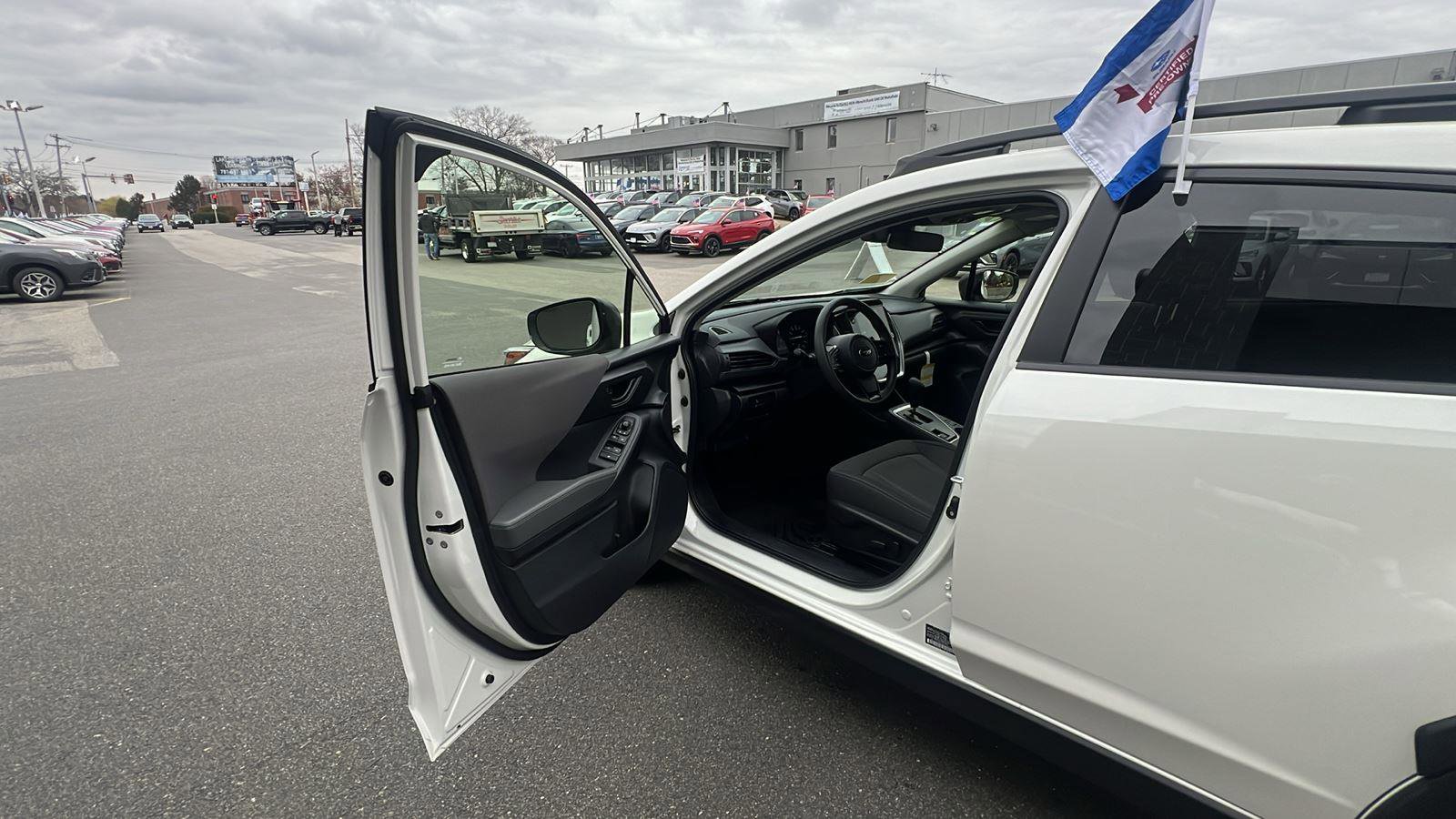 Used 2025 Subaru Crosstrek 2.0i Premium AWD/4WD image 21