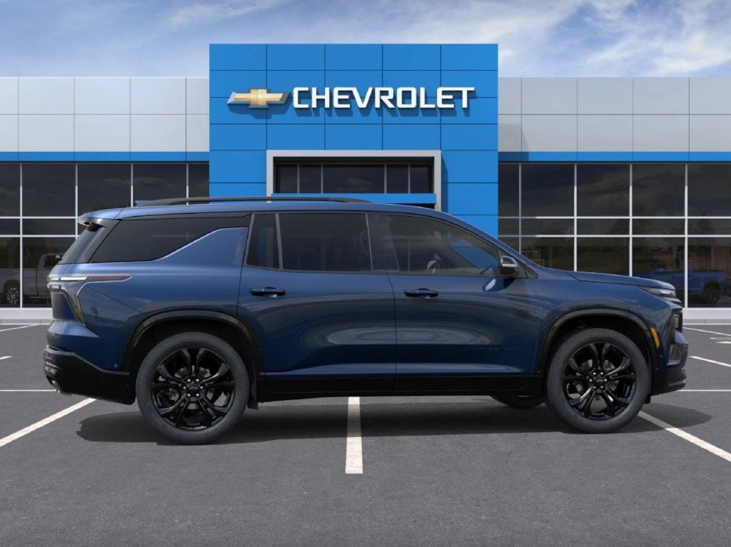 New 2027 Chevrolet Traverse RS w/ LPO, Floor Liner Package AWD/4WD image 3