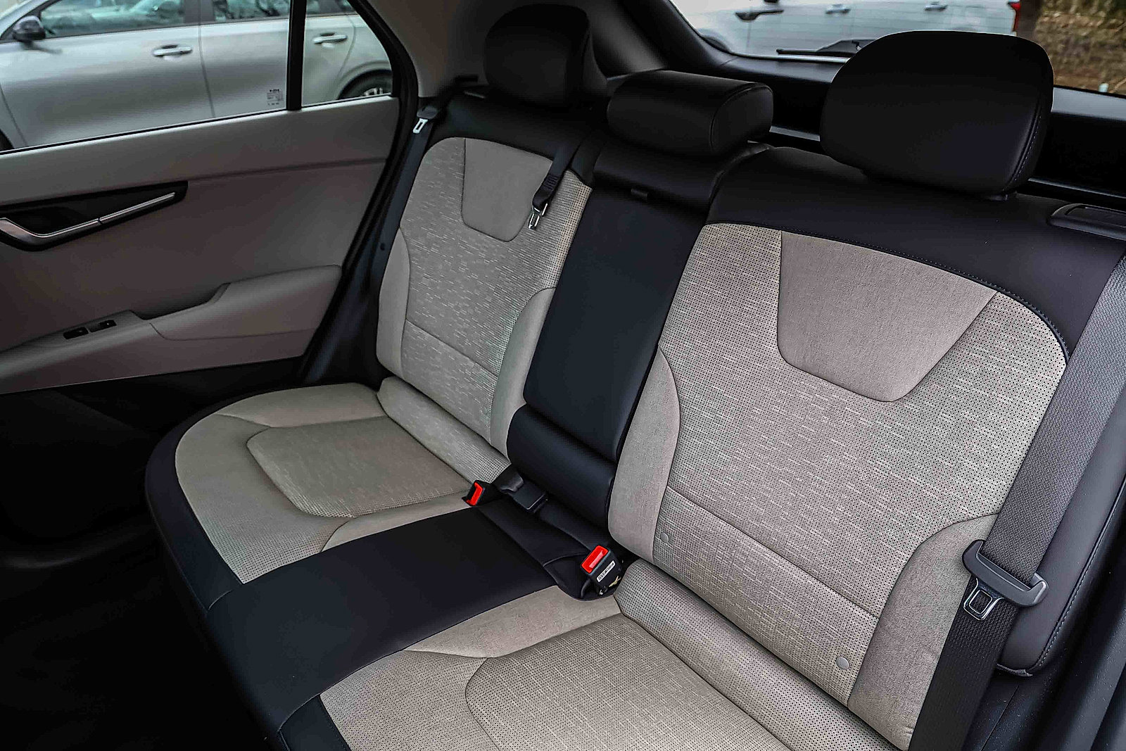 Certified 2023 Kia Niro Wave w/ Wave Preserve Package image 21
