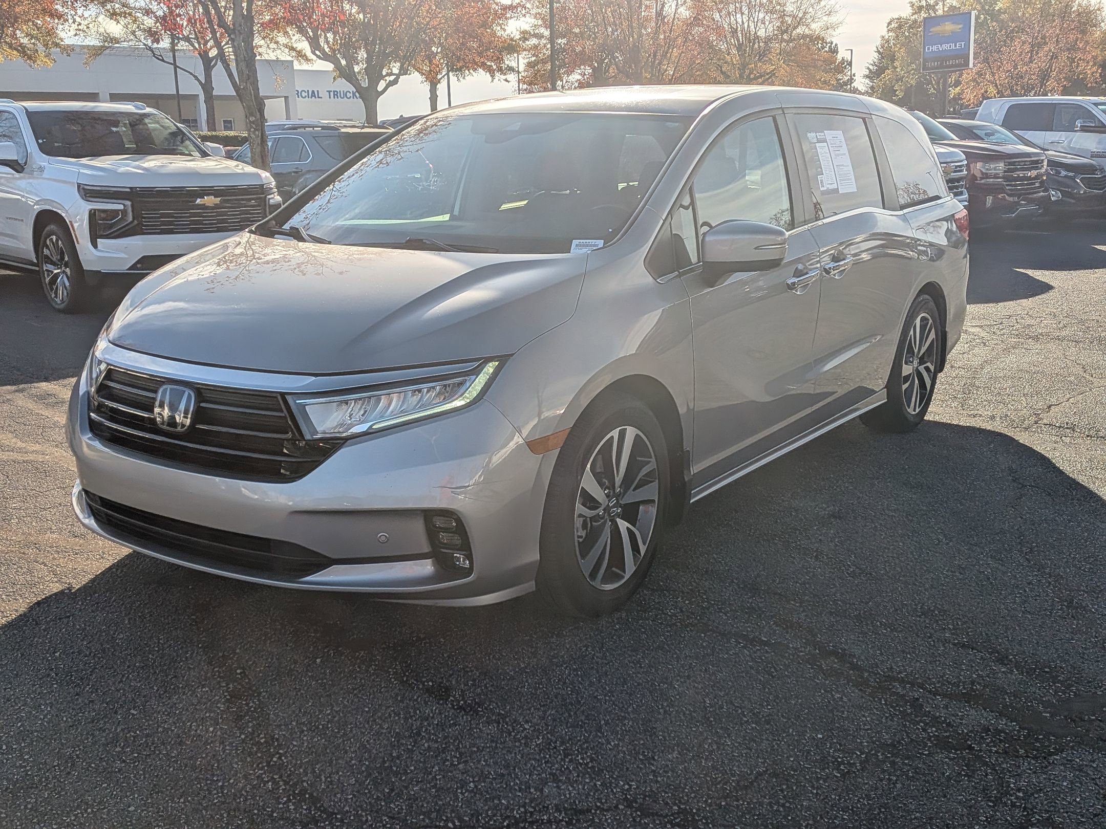 Used 2024 Honda Odyssey Touring image 5