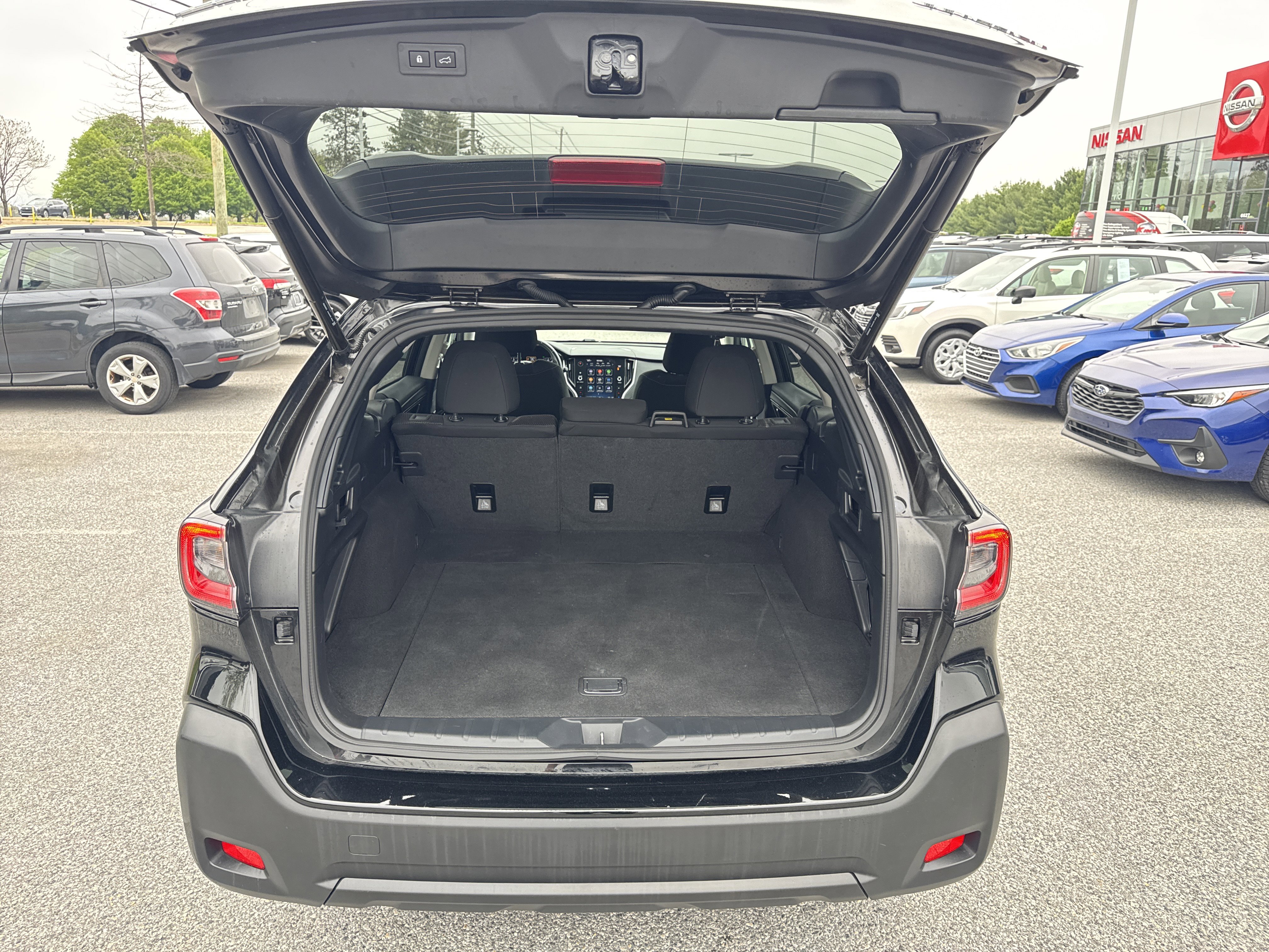 Certified 2023 Subaru Outback Premium AWD/4WD image 21