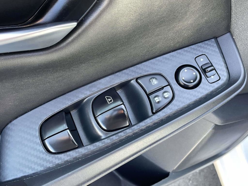 Used 2024 Nissan Sentra SV image 14