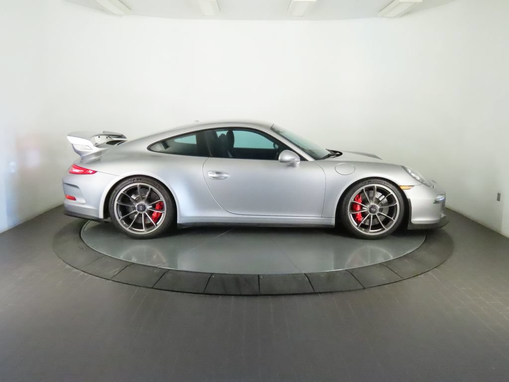 Certified 2014 Porsche 911 GT3 RWD image 8