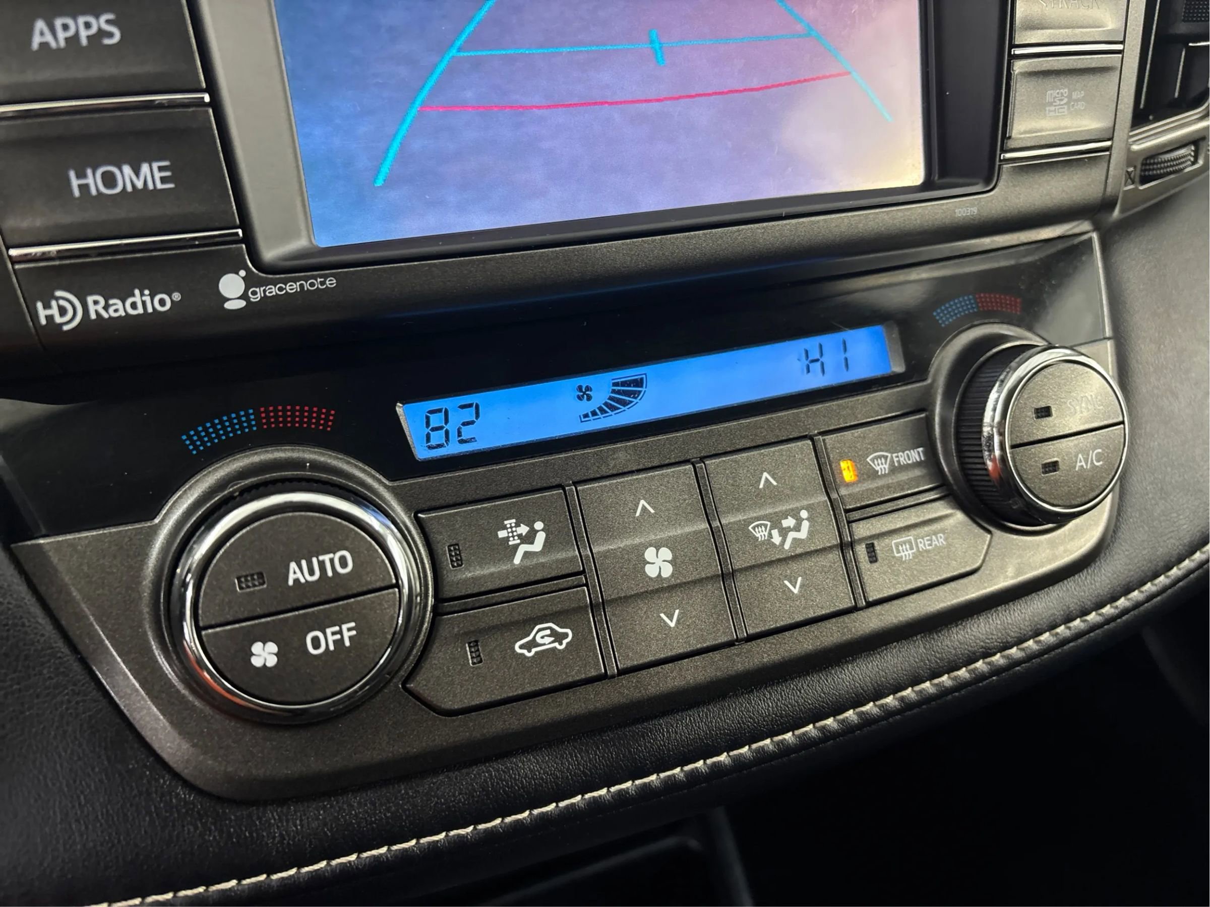 Used 2014 Toyota RAV4 Limited image 37