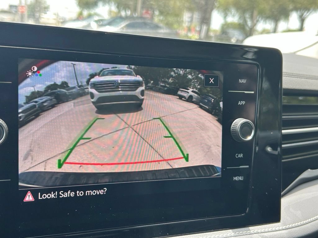New 2026 Volkswagen Jetta SEL FWD image 19