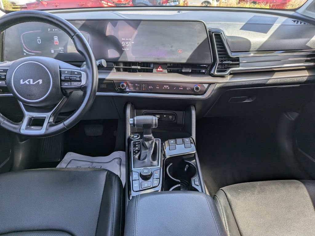 Certified 2024 Kia Sportage EX FWD image 16