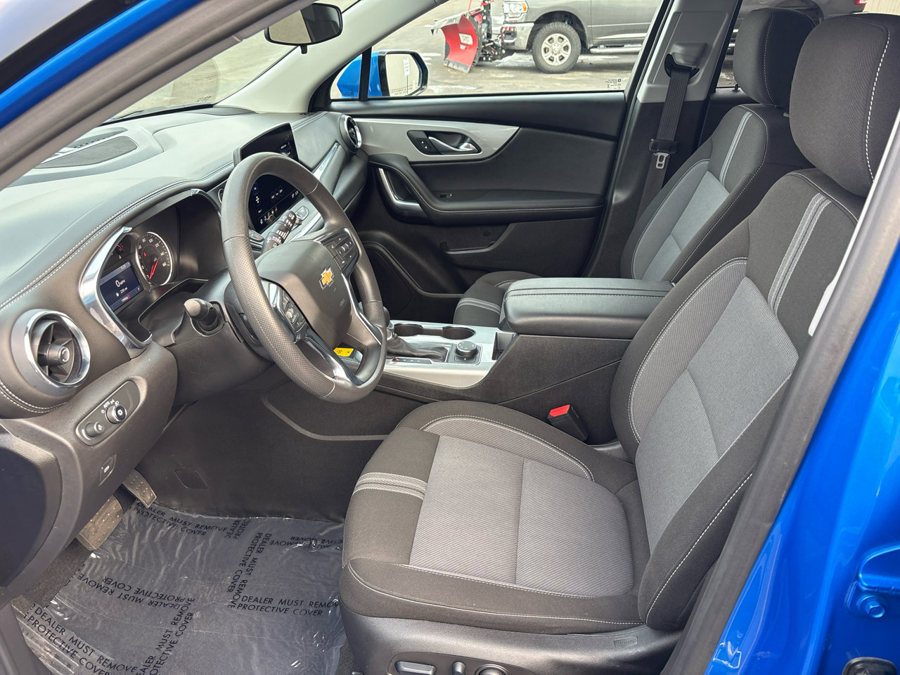 Used 2025 Chevrolet Blazer LT image 12