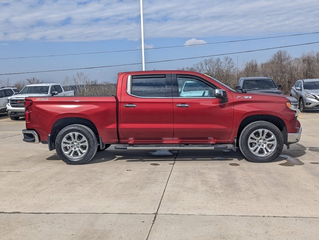 Used 2022 Chevrolet Silverado 1500 LTZ w/ LTZ Premium Package image 6
