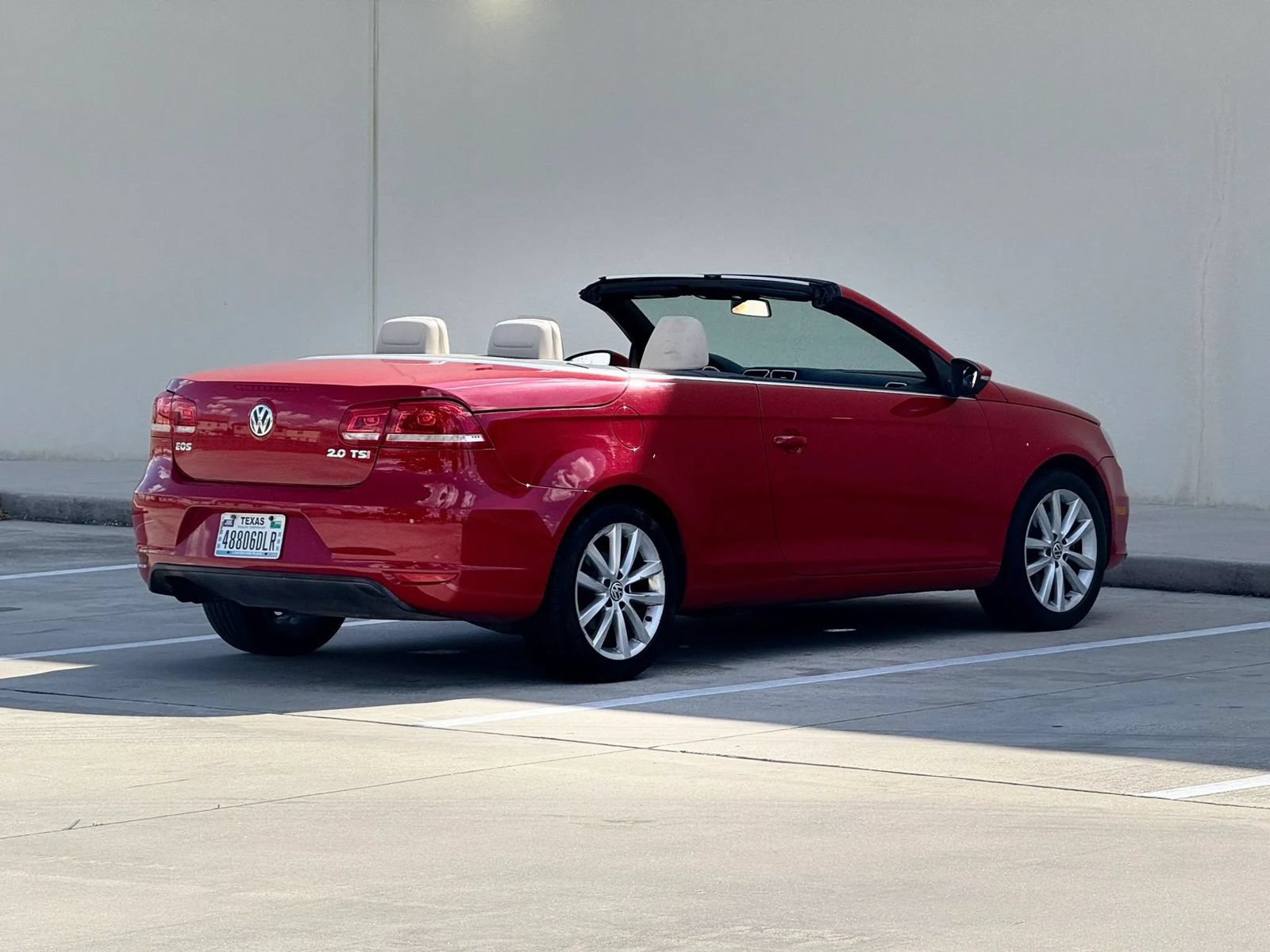 Used 2012 Volkswagen Eos Komfort FWD image 7