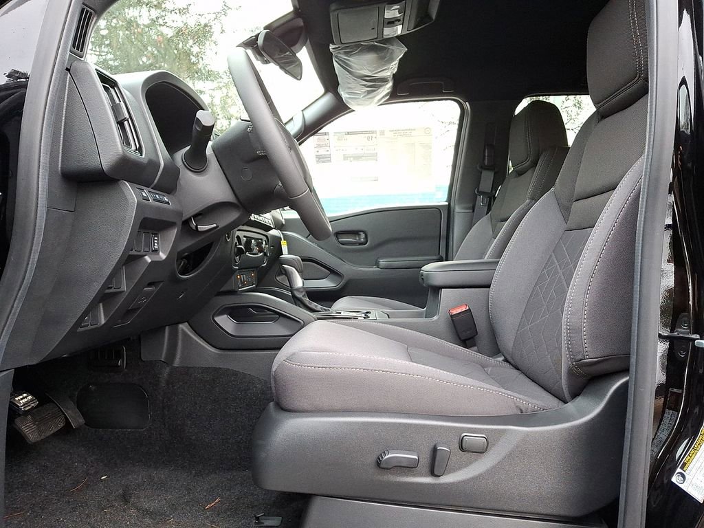 New 2026 Nissan Frontier SV w/ SV Convenience Package AWD/4WD image 8
