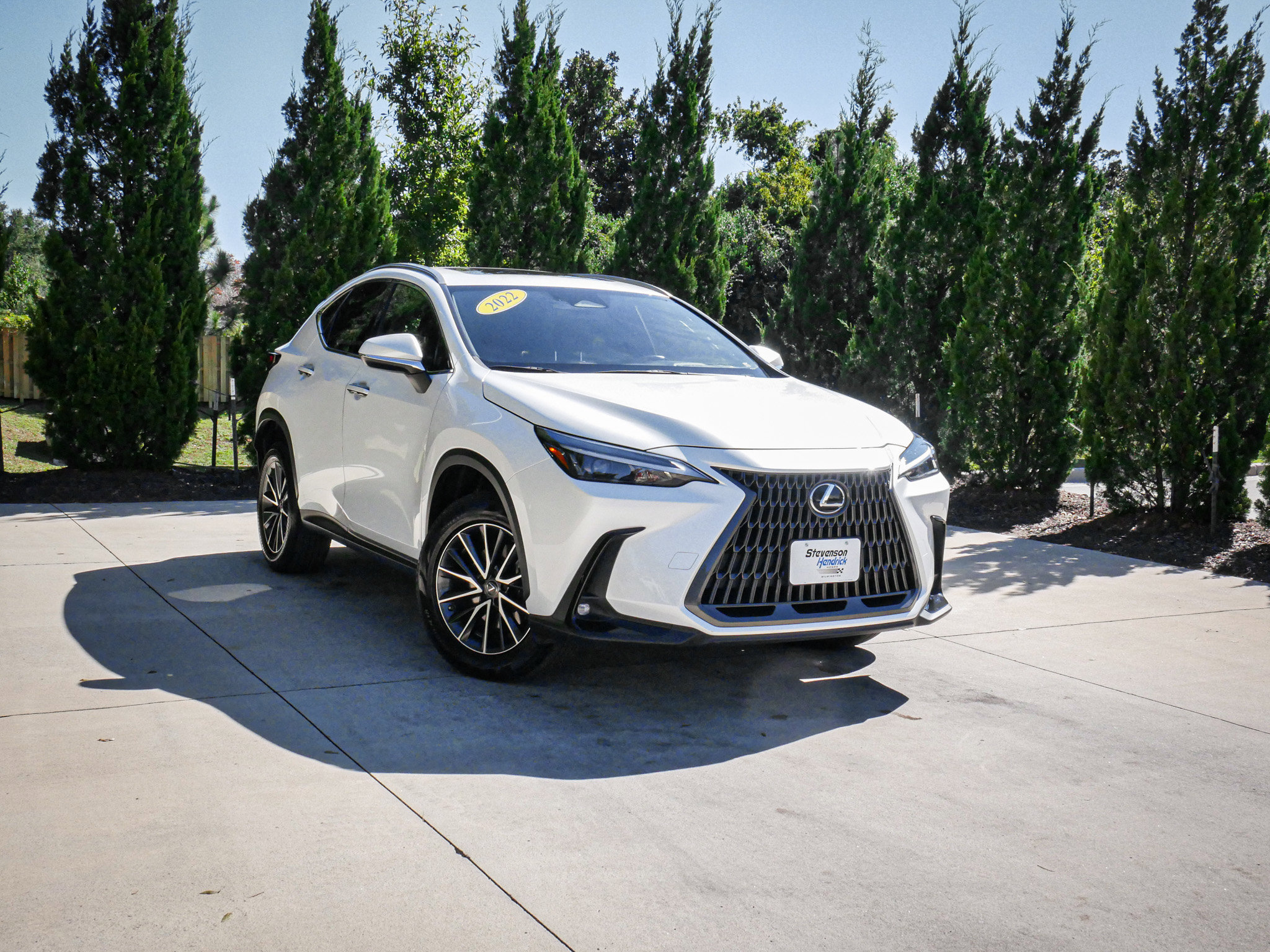 Used 2022 Lexus NX 350 NX 350 image 2