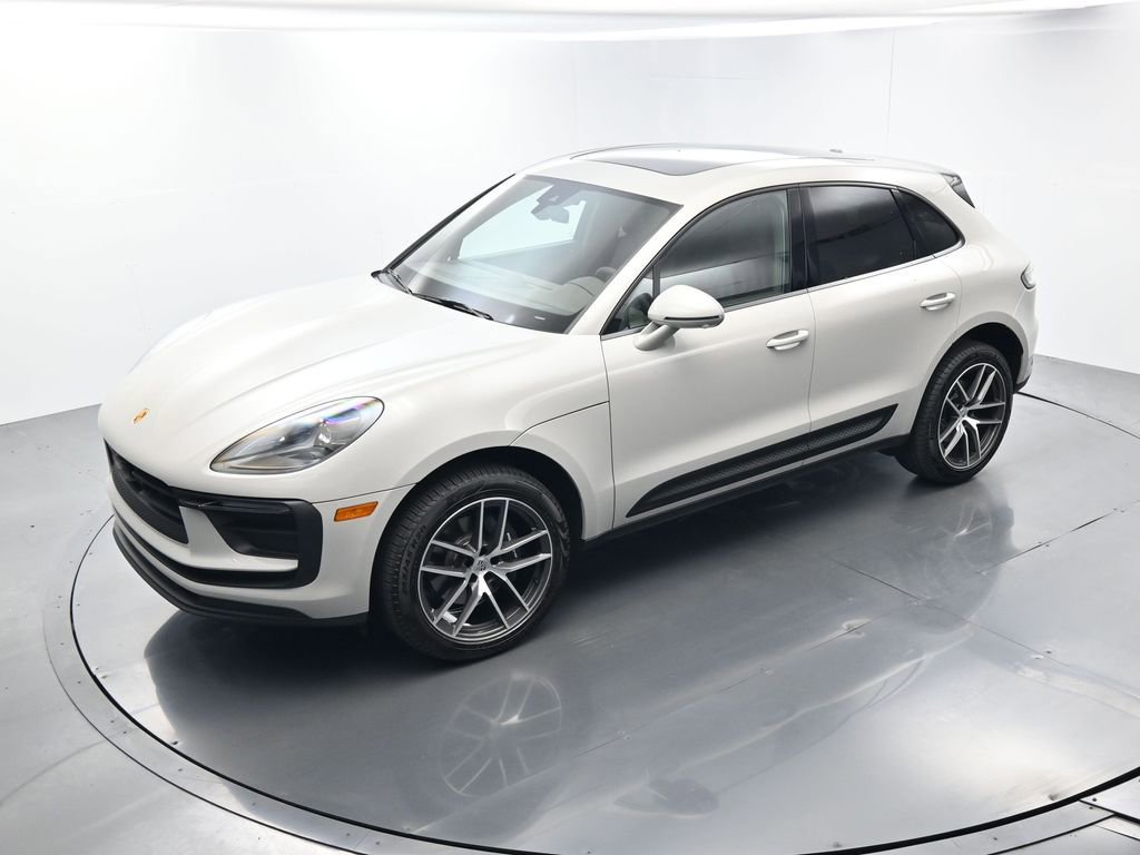 Certified 2026 Porsche Macan Turbo AWD/4WD image 34