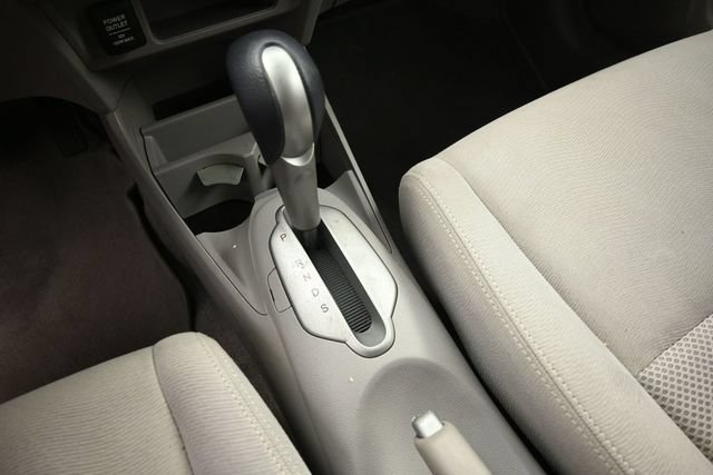 Used 2010 Honda Insight EX image 26