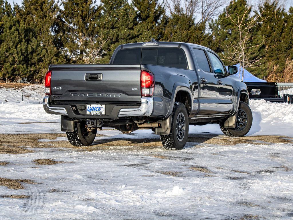 Used 2021 Toyota Tacoma SR5 image 16
