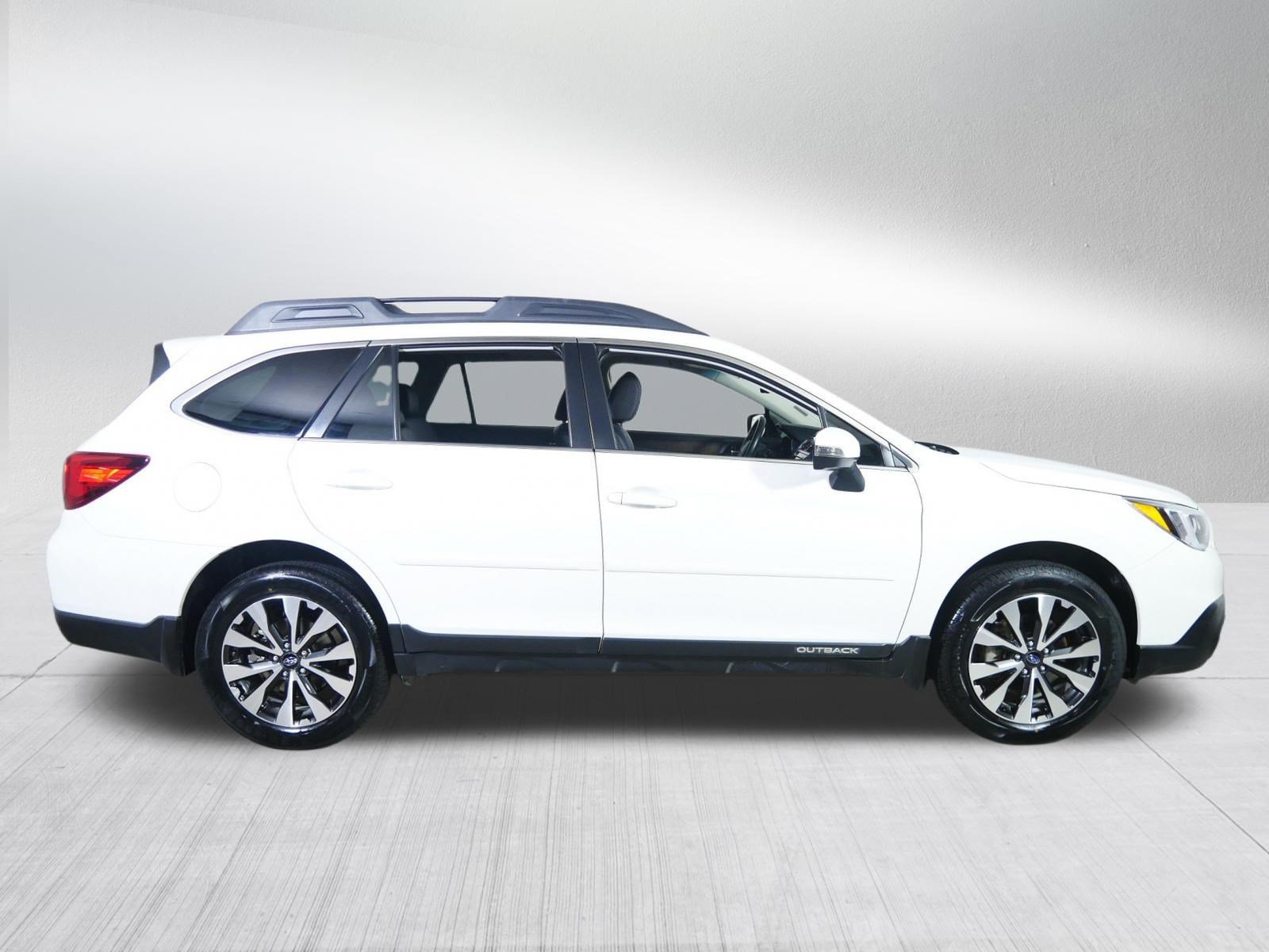Used 2017 Subaru Outback 2.5i Limited AWD/4WD image 8
