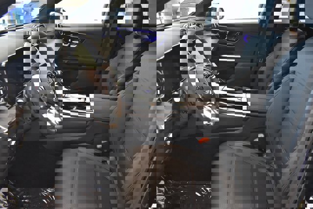 New 2026 Mercedes-Benz GLC 300 4MATIC image 24