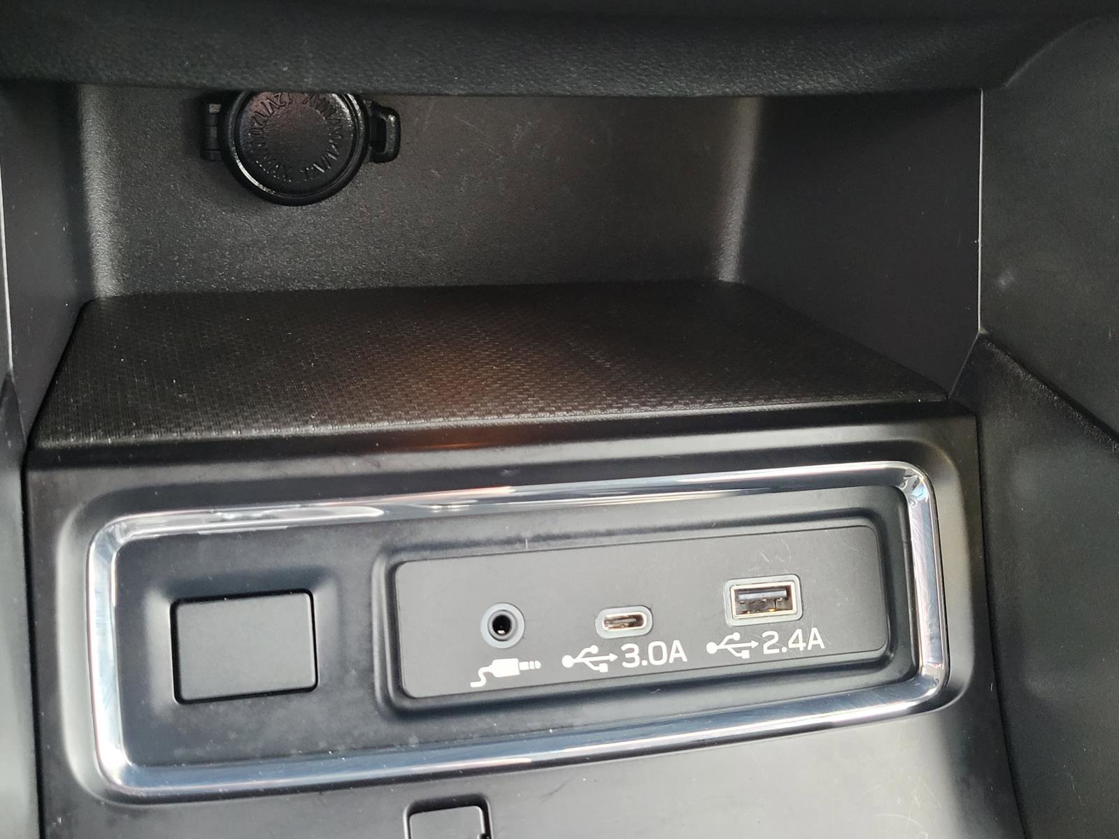 Certified 2025 Subaru Ascent Premium image 29