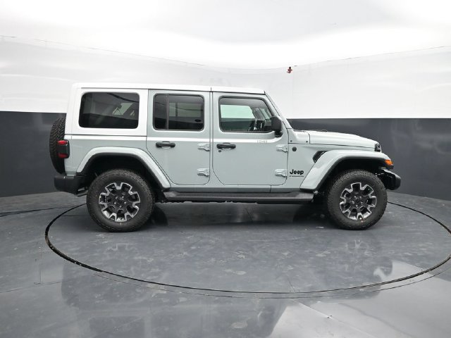 New 2026 Jeep Wrangler Unlimited Sahara w/ Whitecap Package AWD/4WD image 11