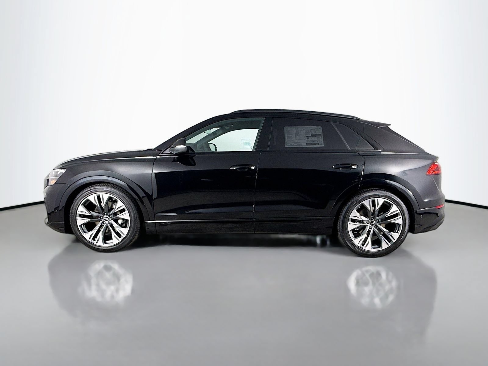 New 2026 Audi Q8 Premium Plus AWD/4WD image 4