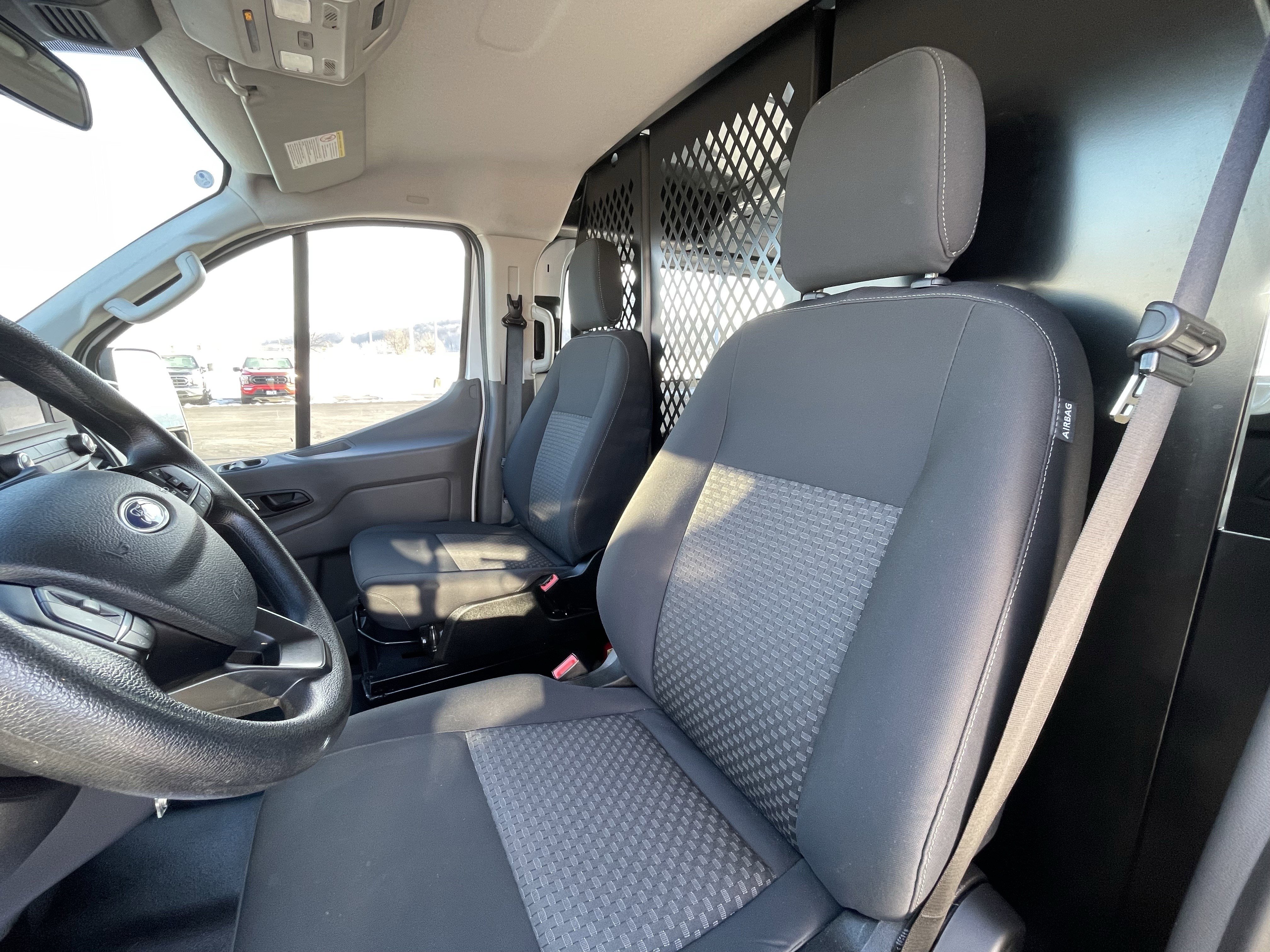 Used 2024 Ford Transit 250 Low Roof w/ Exterior Upgrade Package image 19