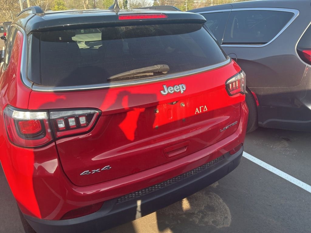 Used 2020 Jeep Compass Limited AWD/4WD image 6