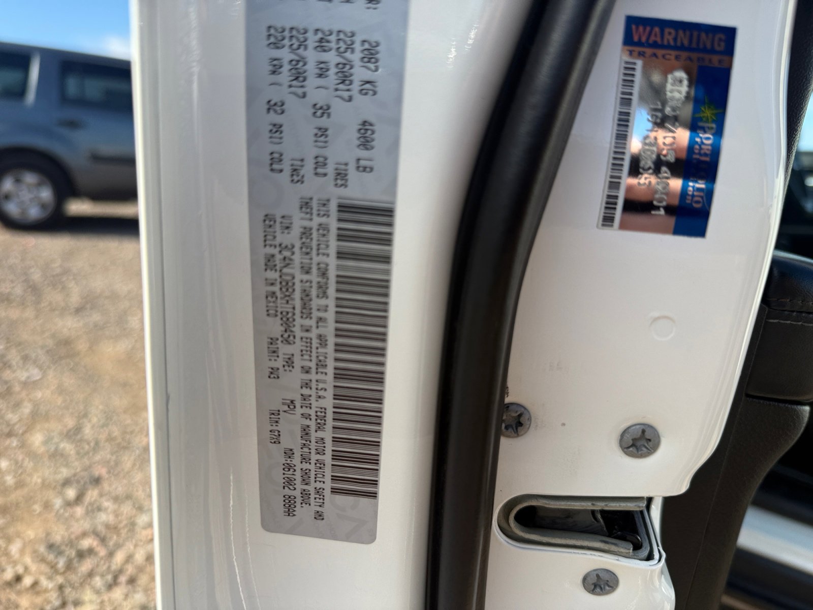 Used 2017 Jeep Compass Latitude image 33