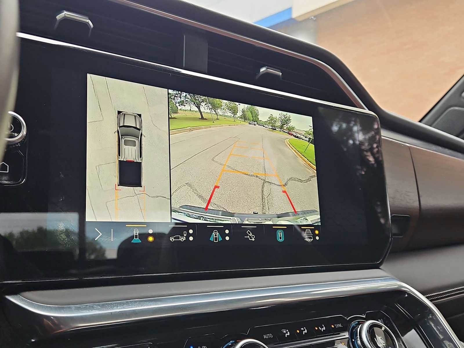 Certified 2022 GMC Sierra 1500 Denali Ultimate AWD/4WD image 29