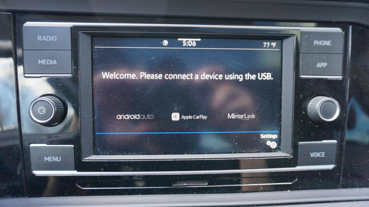 Used 2021 Volkswagen Jetta SE FWD image 22