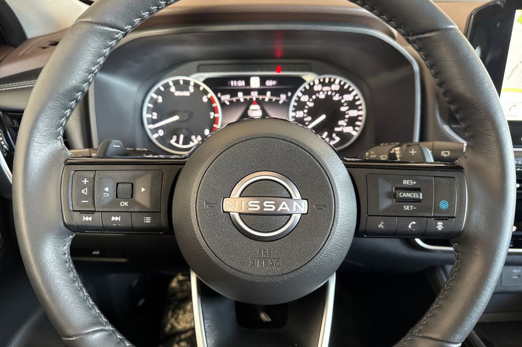 Used 2022 Nissan Rogue SL w/ SL Premium Package image 28