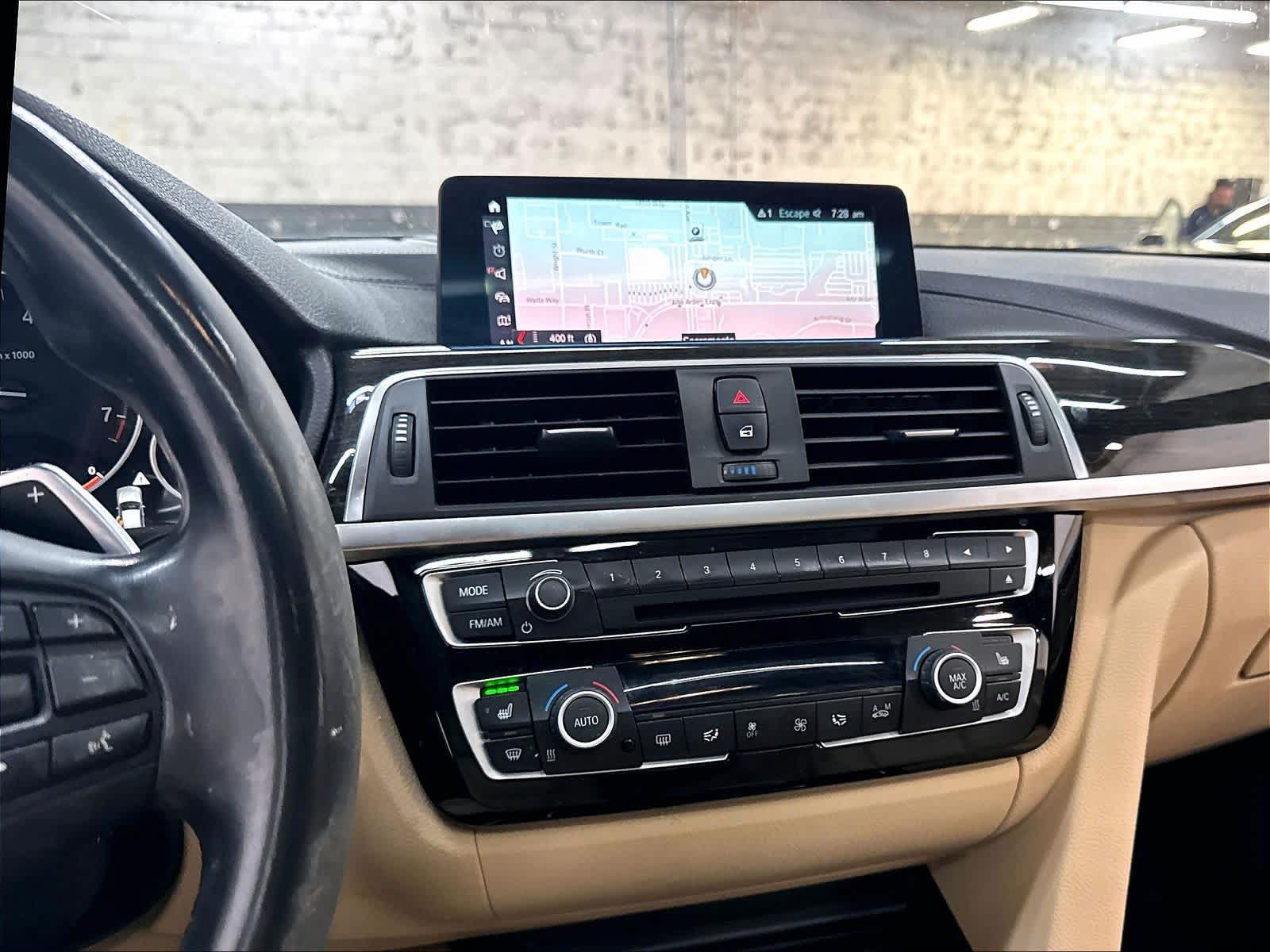 Used 2018 BMW 340i Sedan RWD image 9