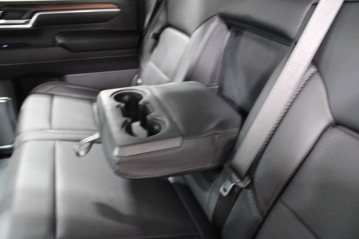 Used 2025 GMC Sierra 2500 Denali image 23