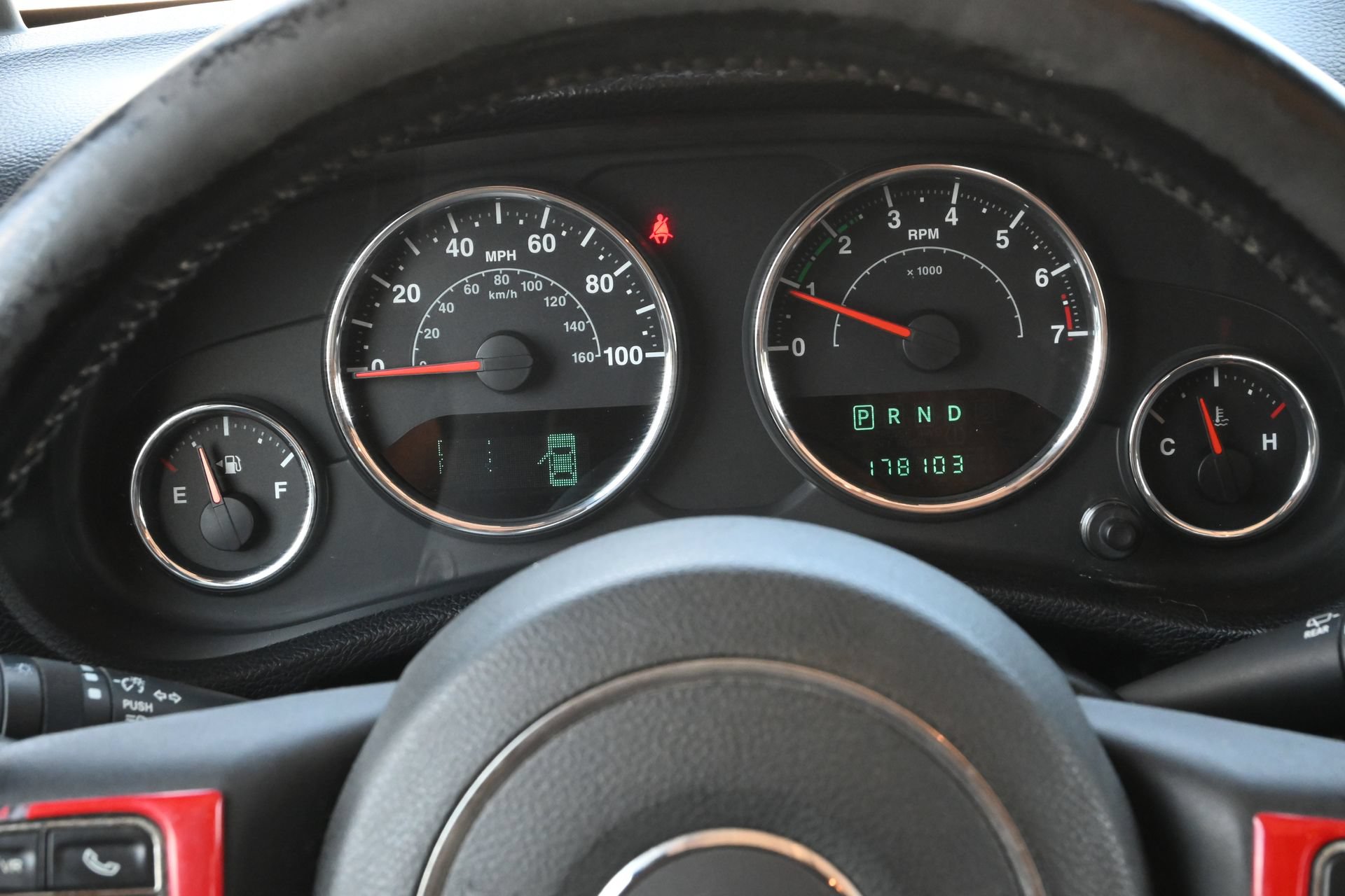Used 2012 Jeep Wrangler Unlimited Sahara w/ Dual Top Group AWD/4WD image 11