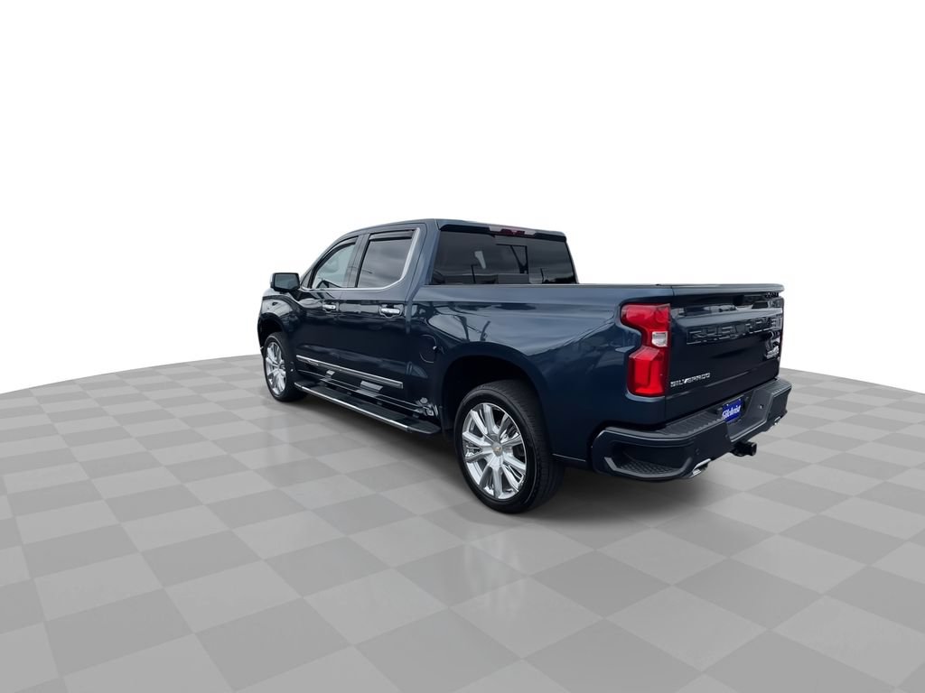 Used 2022 Chevrolet Silverado 1500 High Country w/ High Country Premium Package AWD/4WD image 6