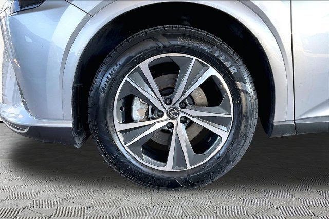 Used 2024 Lexus RX 350 Premium w/ Cold Area Package FWD image 22