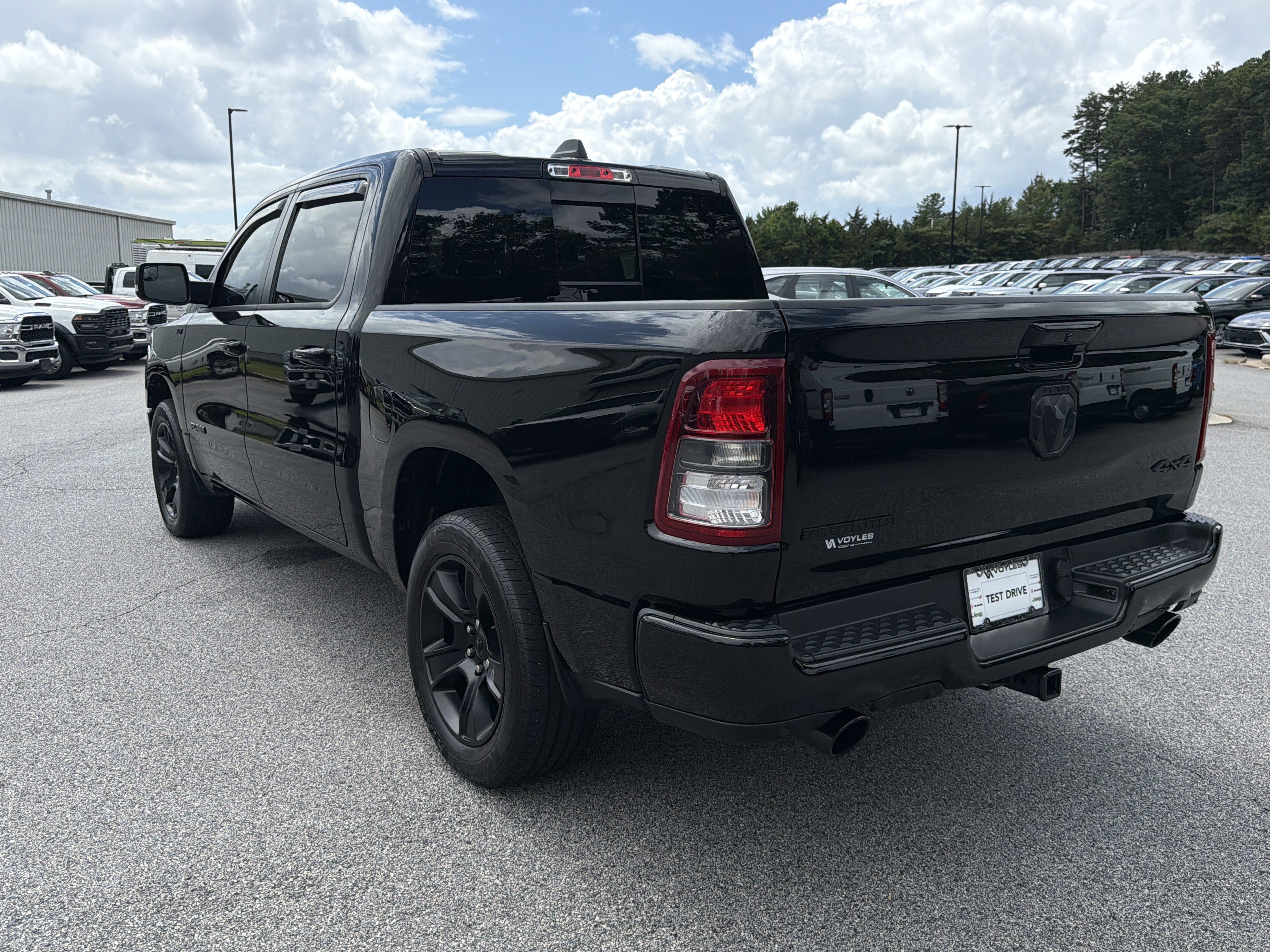 Used 2023 RAM 1500 Big Horn AWD/4WD image 6