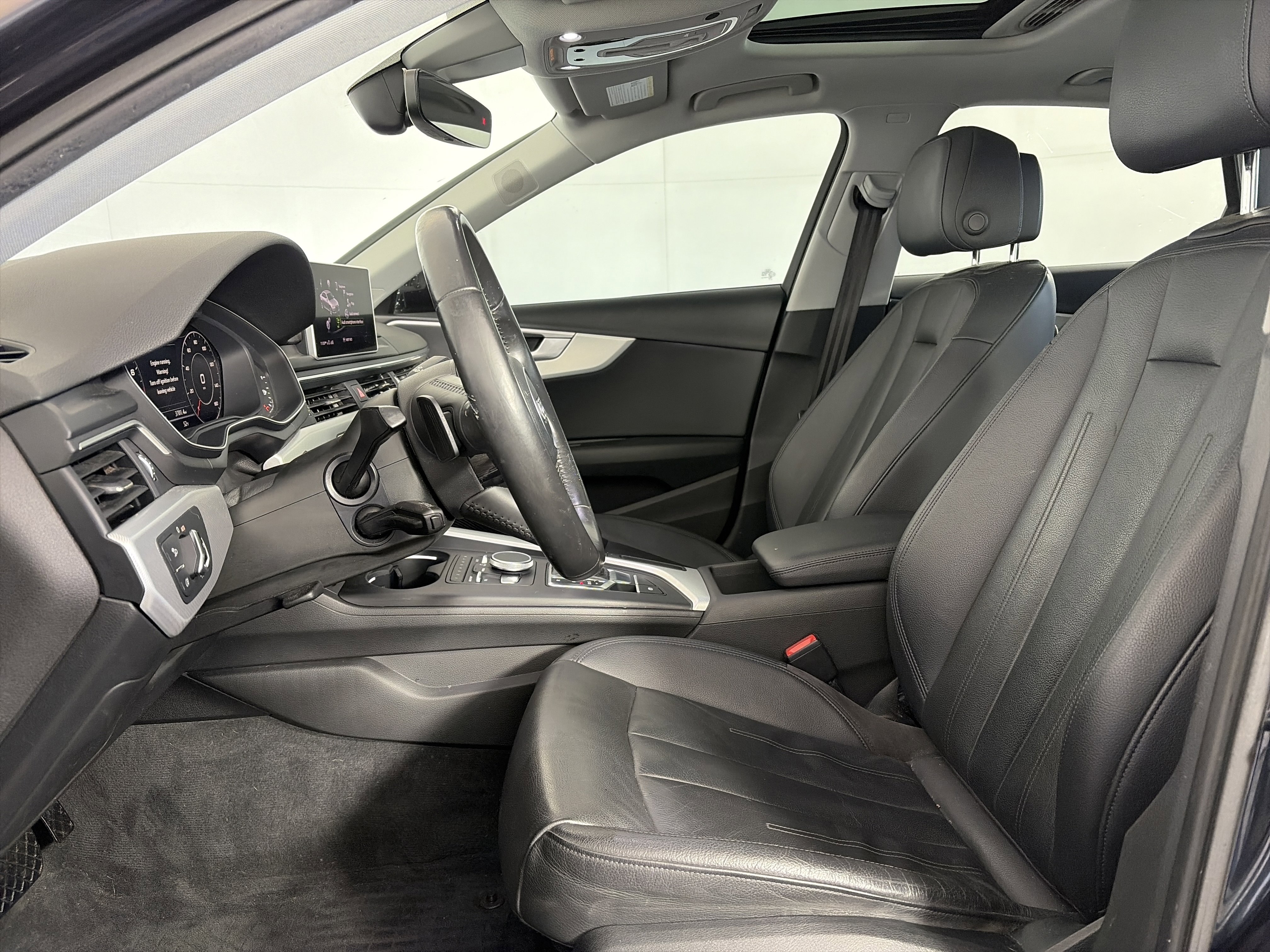 Used 2017 Audi A4 2.0T Premium Plus w/ Premium Plus Package image 6