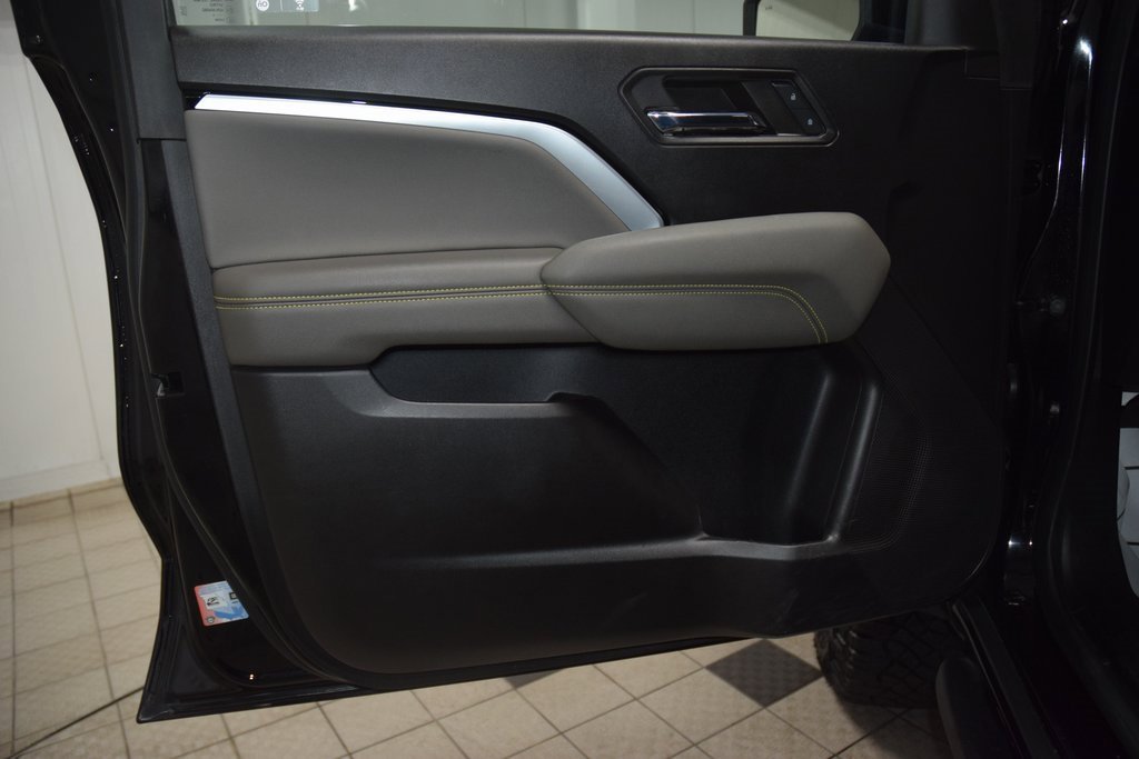 Certified 2024 Chevrolet Colorado ZR2 w/ Technology Package image 47