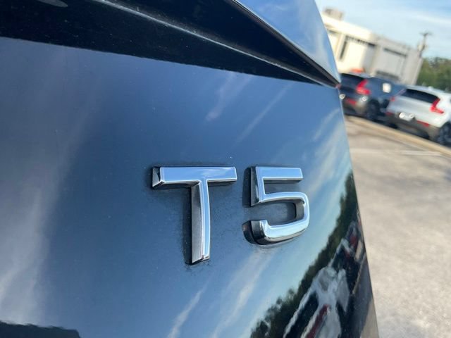 Certified 2022 Volvo XC90 T5 Momentum FWD image 27