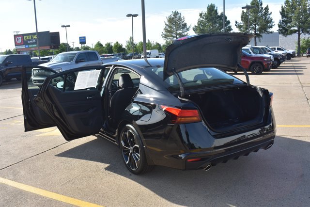 Used 2025 Nissan Altima 2.5 SR FWD image 17