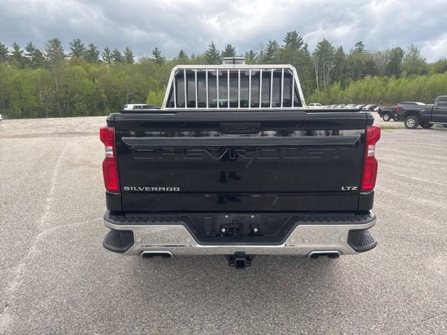 Used 2023 Chevrolet Silverado 1500 LTZ AWD/4WD image 5